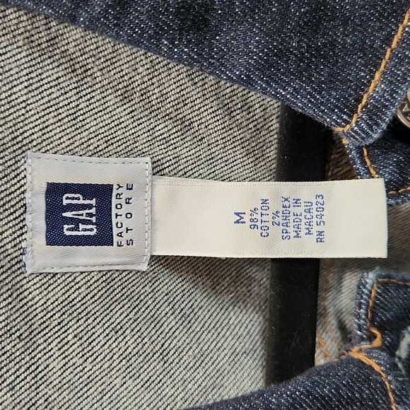 Gap Jean Jacket - Picture 2 of 4